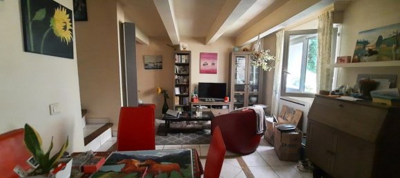 2 bedrooms House in Puimisson, France No. 16996 3