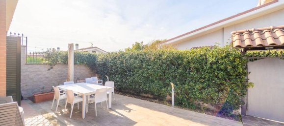 Villa de 5 habitaciónes en Ciampino, Italy No. 34710 14