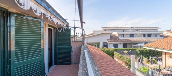 Villa de 5 habitaciónes en Ciampino, Italy No. 34710 30