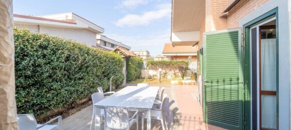 Villa de 5 habitaciónes en Ciampino, Italy No. 34710 2