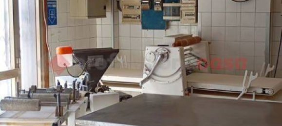 Imóvel comercial de 4 divisões em Frosinone, Italy N.º 289228 5