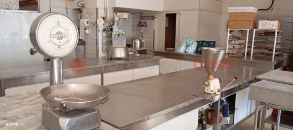 Imóvel comercial de 4 divisões em Frosinone, Italy N.º 289228 15