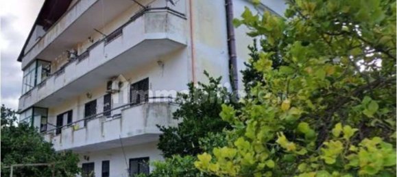 4 Schlafzimmer Wohnung in Quarto, Italy, Nr. 12928 29