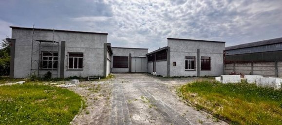 744m² Warehouse in San Pietro Mosezzo, Italy No. 174539 3