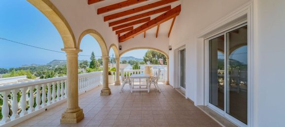 4 bedrooms House in Alicante, Spain No. 32726 16