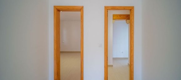 4 bedrooms House in Alicante, Spain No. 32726 22