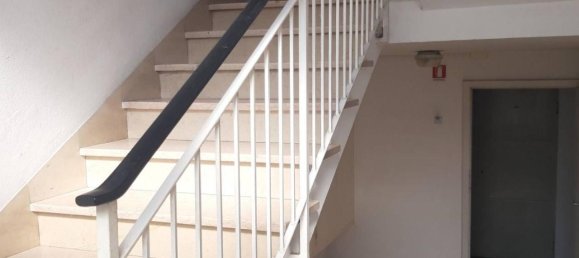 Apartamento de 6 habitaciónes en Pontedera, Italy No. 104096 7