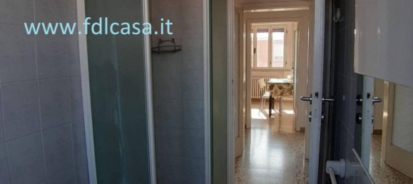 Apartamento de 6 habitaciónes en Pontedera, Italy No. 104096 5