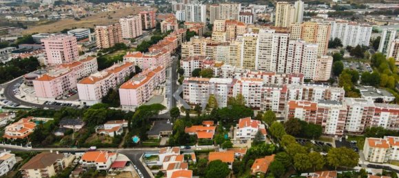 7 bedrooms Townhouse in Amadora, Portugal No. 131771 39