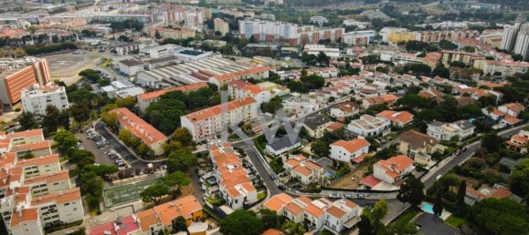 7 bedrooms Townhouse in Amadora, Portugal No. 131771 40