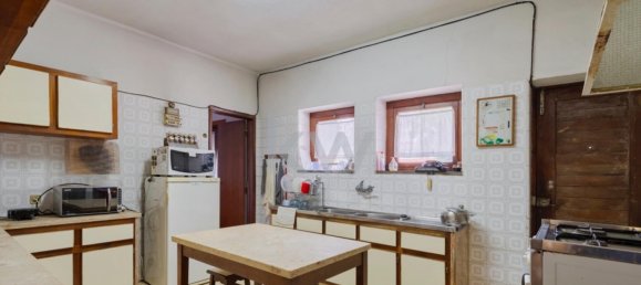 7 bedrooms Townhouse in Amadora, Portugal No. 131771 25