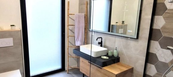 Дом с 5 комнатами в Сен-Софльё, Франция № 88008 5