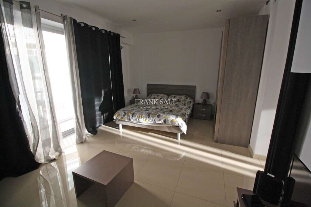 Apartamento T1 em Sliema, Malta N.º 9014