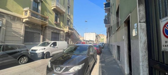 2 rooms Apartment in Milan, Italy No. 240477 5