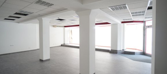 176m² Commercial property in Lienz, Austria No. 129360 3