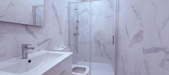 10 dormitorios propiedad comercial en venta en Alicante, Comunidad Valenciana, Spain № 369547 16