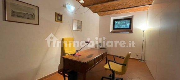 170m² Office in Florence, Italy No. 13615 6