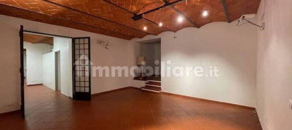 170m² Office in Florence, Italy No. 13615 17