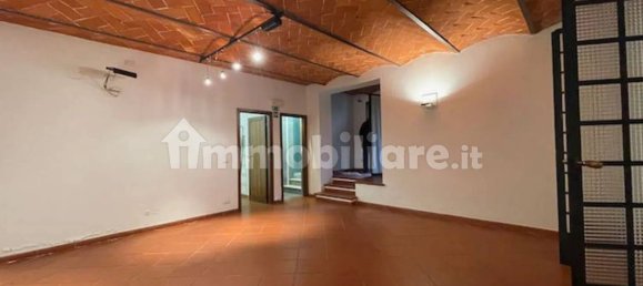 170m² Office in Florence, Italy No. 13615 20