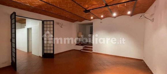 170m² Office in Florence, Italy No. 13615 18