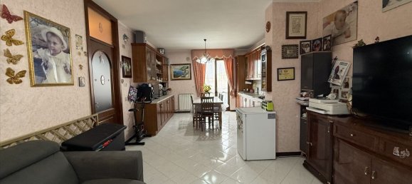 5غرفة شقة في Castiglione del Lago, Italy رقم 163572 7