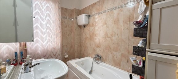 5غرفة شقة في Castiglione del Lago, Italy رقم 163572 18