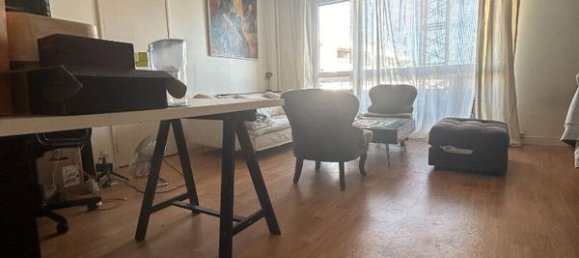 3 bedrooms Apartment in Orleans, France No. 232159 2