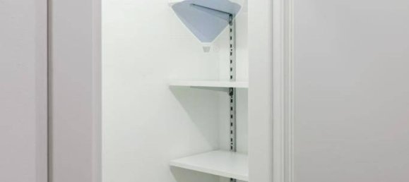 Apartamento de 2 dormitorios en Matera, Italy No. 17527 10