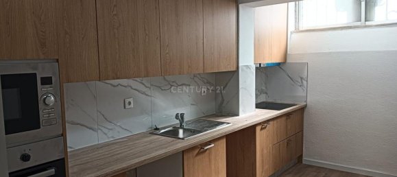 5 chambres Duplex à Amadora, Portugal No. 67457 5