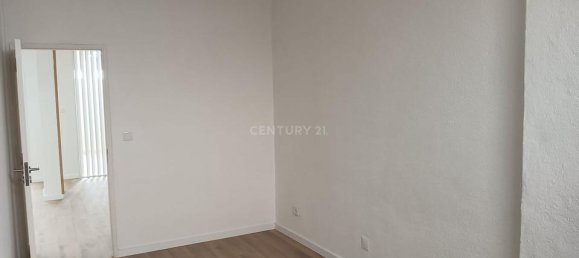 Duplex T5 em Amadora, Portugal N.º 67457 12
