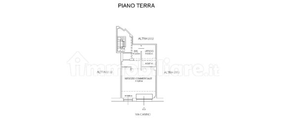 95m² Commercial property in Rome, Italy No. 327684 8