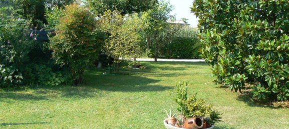 Casa de 16 divisões em Pordenone, Italy N.º 253969 3