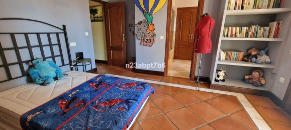 Вилла с 5 спальнями в Марбелья, Испания № 139070 24