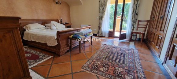 Вилла с 5 спальнями в Марбелья, Испания № 139070 21