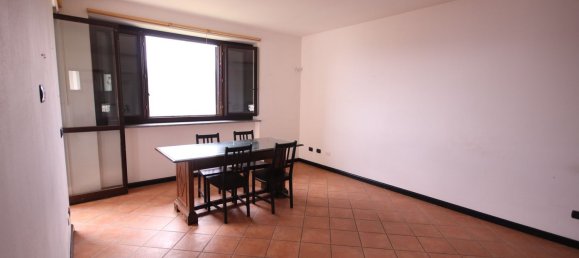 3 rooms Apartment in Alba, Italy No. 70525 25