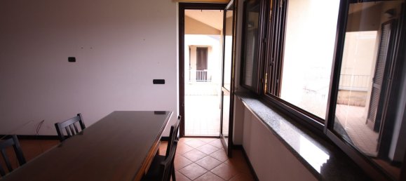 3 rooms Apartment in Alba, Italy No. 70525 7