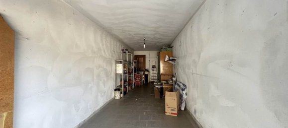 2-salle Appartement à Castel d'Ario, Italy No. 223130 21