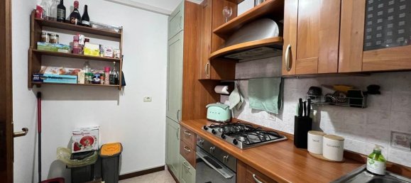 2-salle Appartement à Castel d'Ario, Italy No. 223130 8
