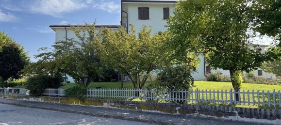 2-salle Appartement à Castel d'Ario, Italy No. 223130 26