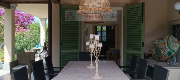 6 bedrooms Villa in Forte dei Marmi, Italy No. 37153 52