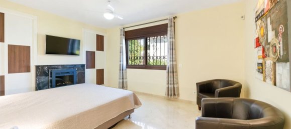 5 bedrooms House in Estepona, Spain No. 180816 13