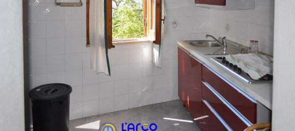 Дом с 8 комнатами в Козенца, Италия № 85997 9