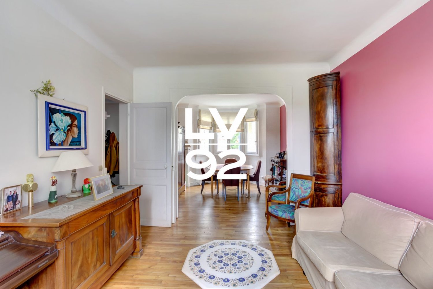 5 bedrooms Villa in Colombes, France No. 179837