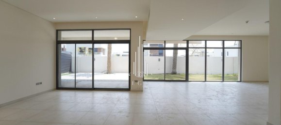 4 bedrooms Villa in Yas Island, UAE No. 26861 3