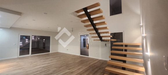 4 bedrooms House in Setubal, Portugal No. 111121 42