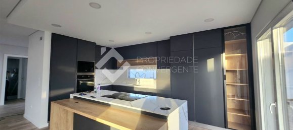 4 bedrooms House in Setubal, Portugal No. 111121 17