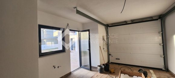 4 bedrooms House in Setubal, Portugal No. 111121 11