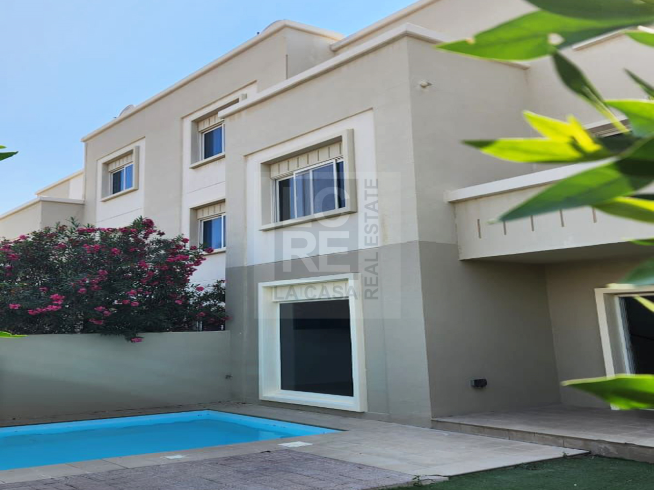 Вилла с 5 спальнями в Al Reef, ОАЭ № 7619