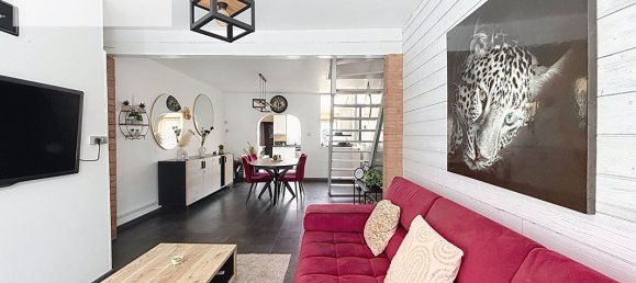 2 bedrooms House in Calais, France No. 283743 3