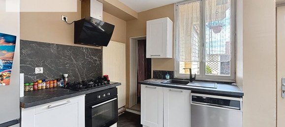 2 bedrooms House in Calais, France No. 283743 4